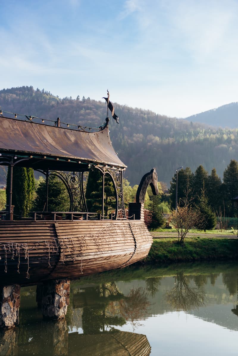 Золота Форель 2